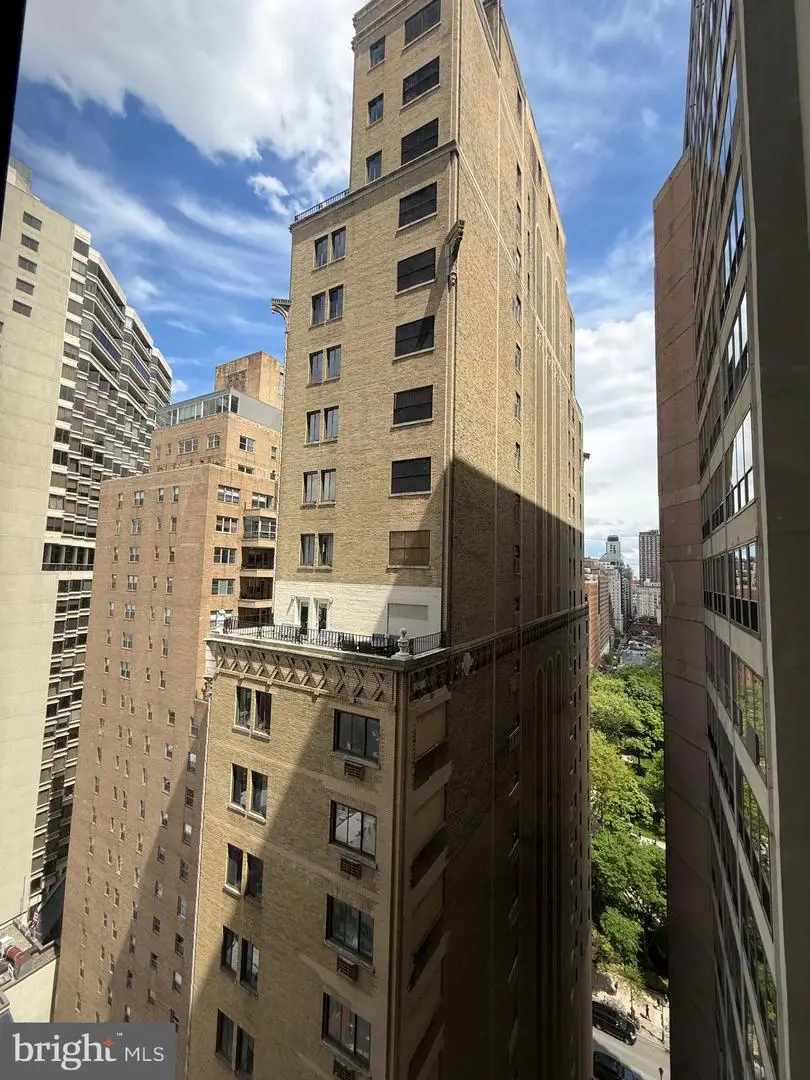 224-30 W Rittenhouse Sq #2317, Philadelphia, PA 19103 - #1