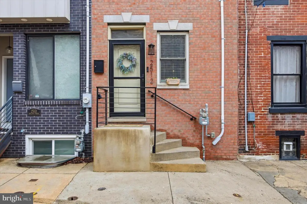2512 Collins St, Philadelphia, PA 19125 - #1