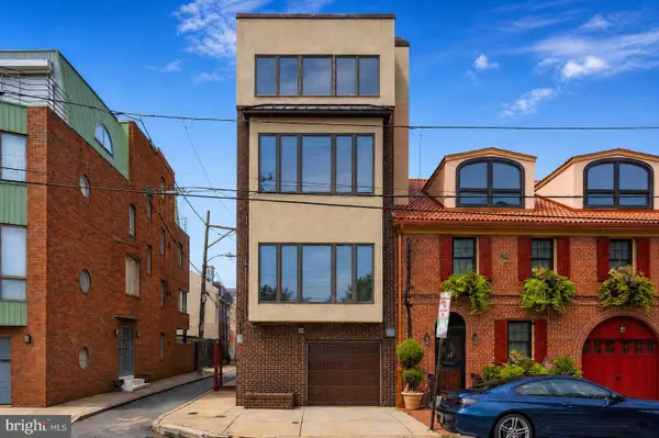 730 S Front St, PHILADELPHIA, PA 19147
