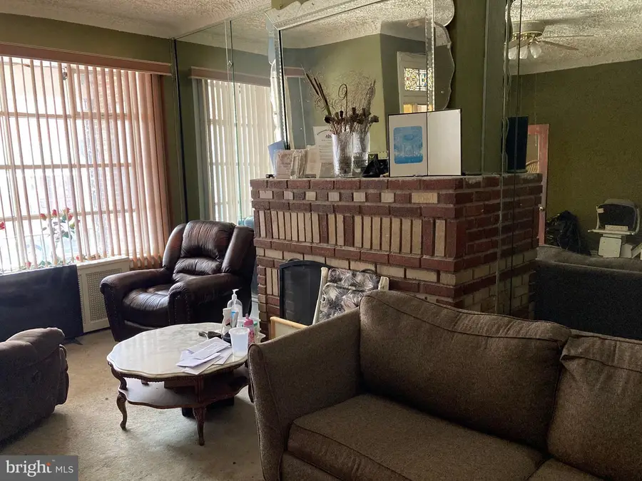 1237 S 23rd St, Philadelphia, PA 19146 - #3