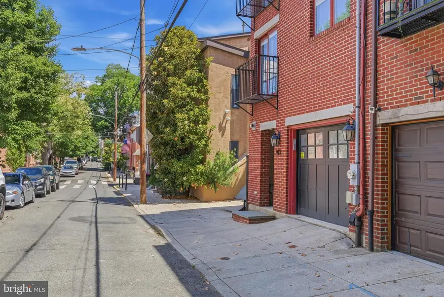 913 N Lawrence St, Philadelphia, PA 19123 - #3