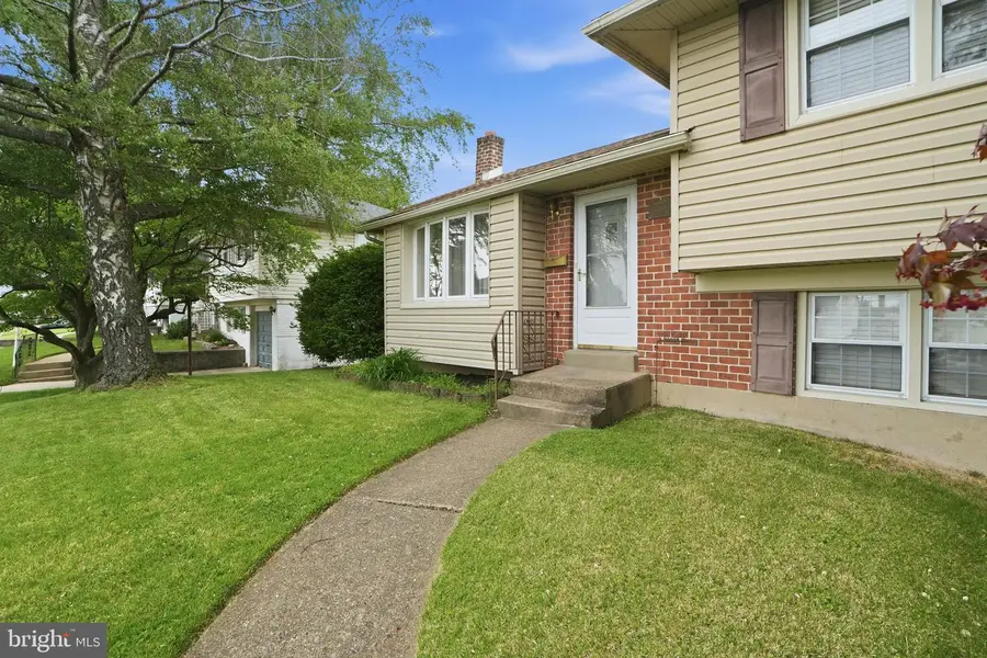 9960 Wistaria St, Philadelphia, PA 19115 - #2