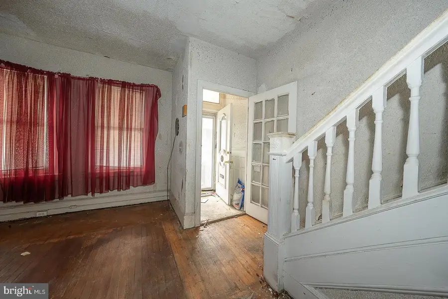5847 N 12th St, Philadelphia, PA 19141 - #3