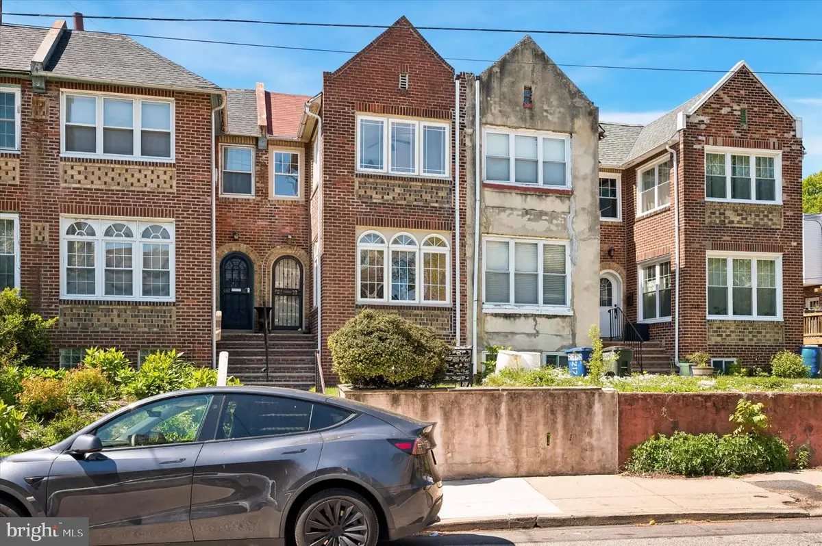 219 W Sedgwick St, Philadelphia, PA 19119 - #1