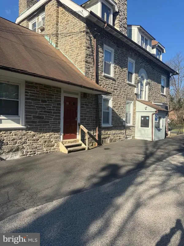 820-00 E Vernon Rd, PHILADELPHIA, PA 19119