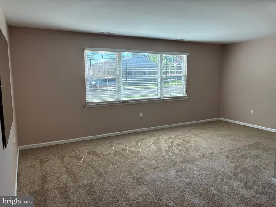 2005 Murray St, Philadelphia, PA 19115 - #3