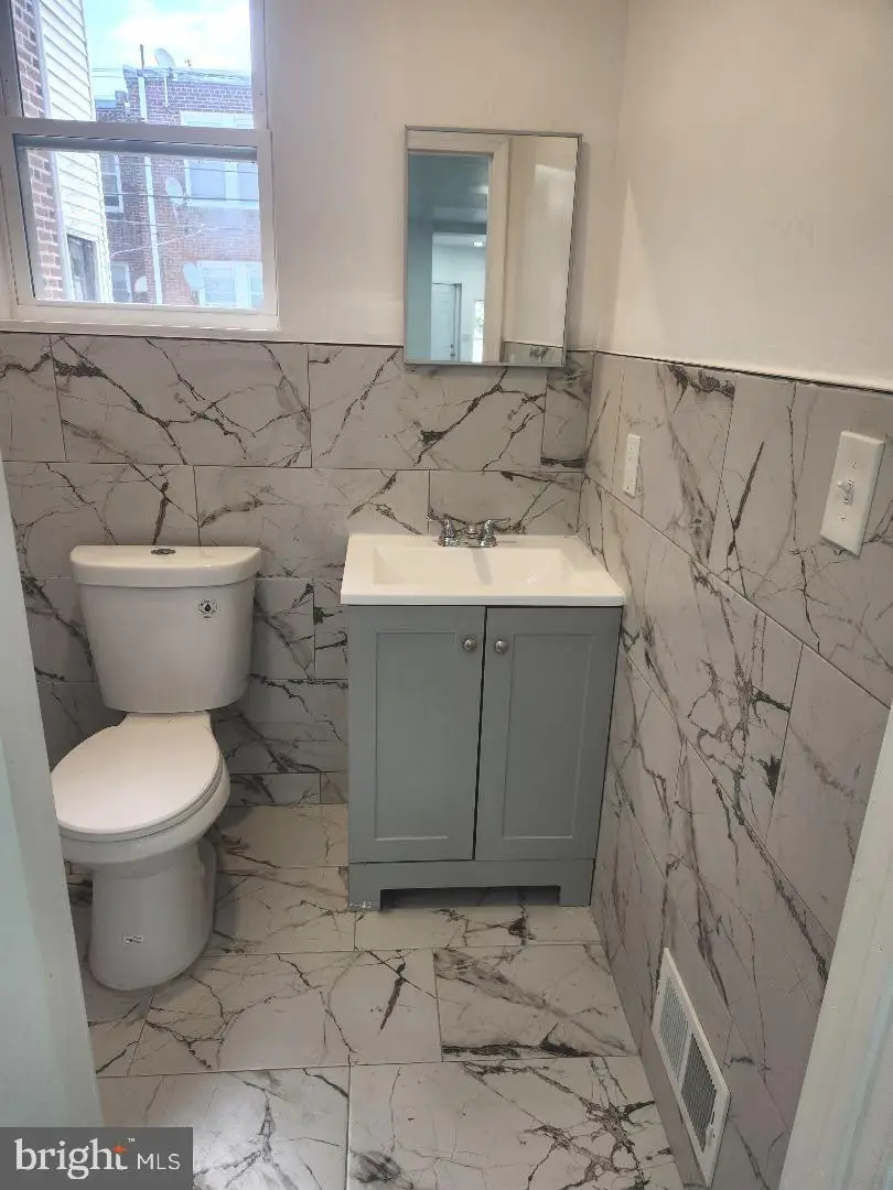 6613 N 18th St, Philadelphia, PA 19126 - #3