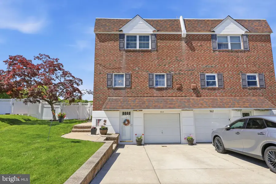 364 Selma St, Philadelphia, PA 19116 - #3