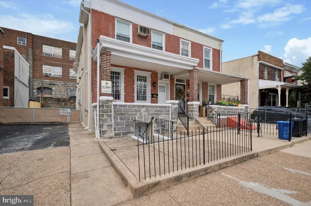 422-24 N Simpson St, Philadelphia, PA 19151 - #1