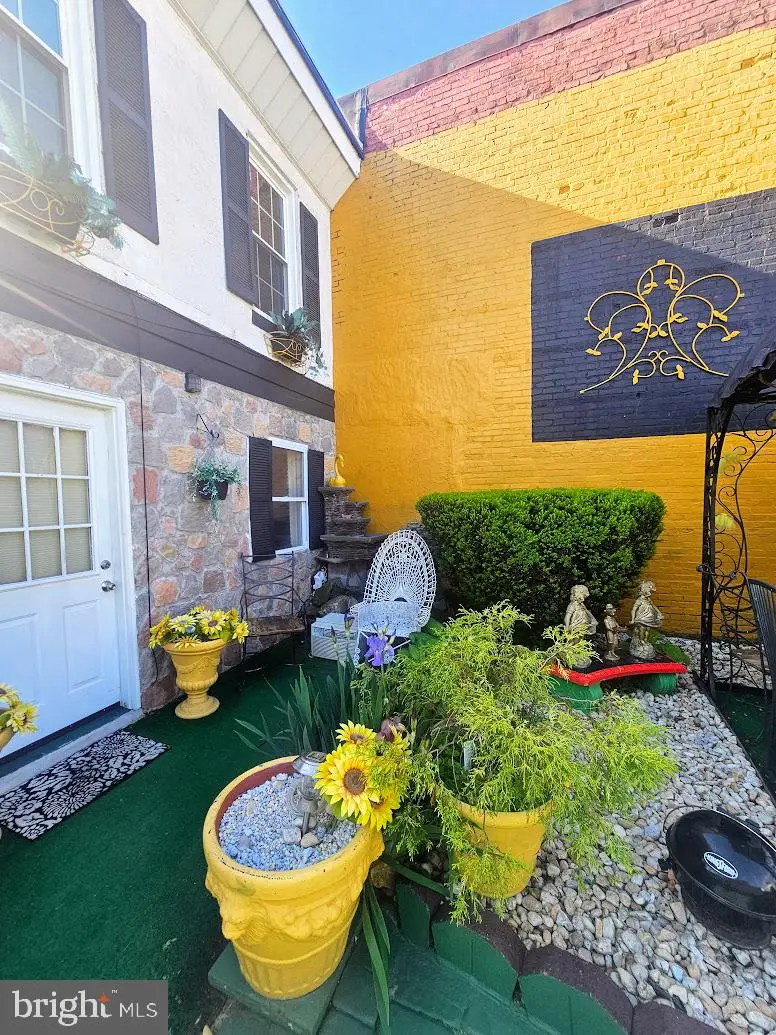 433 N 64th St, Philadelphia, PA 19151 - #3