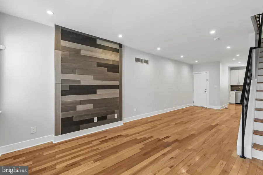 3825 Mount Vernon St, Philadelphia, PA 19104 - #2