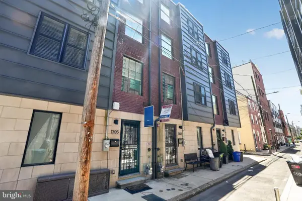 1305 S Hancock St, PHILADELPHIA, PA 19147