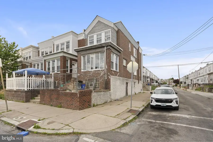 571 Van Kirk St, Philadelphia, PA 19120 - #2