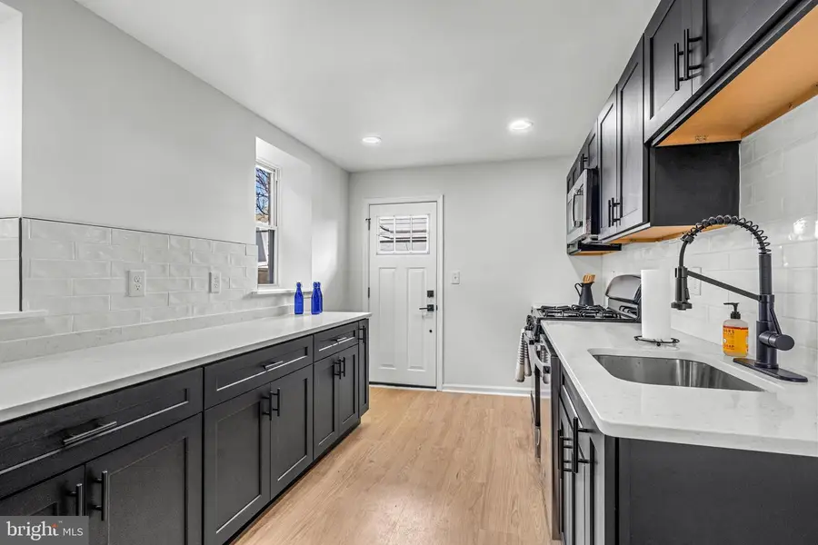 2318 Gaul St, Philadelphia, PA 19125 - #2