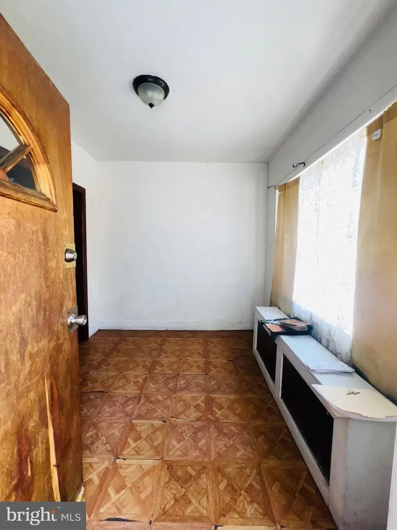 847 Foulkrod St, Philadelphia, PA 19124 - #3