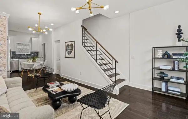1834 Sepviva St, PHILADELPHIA, PA 19125