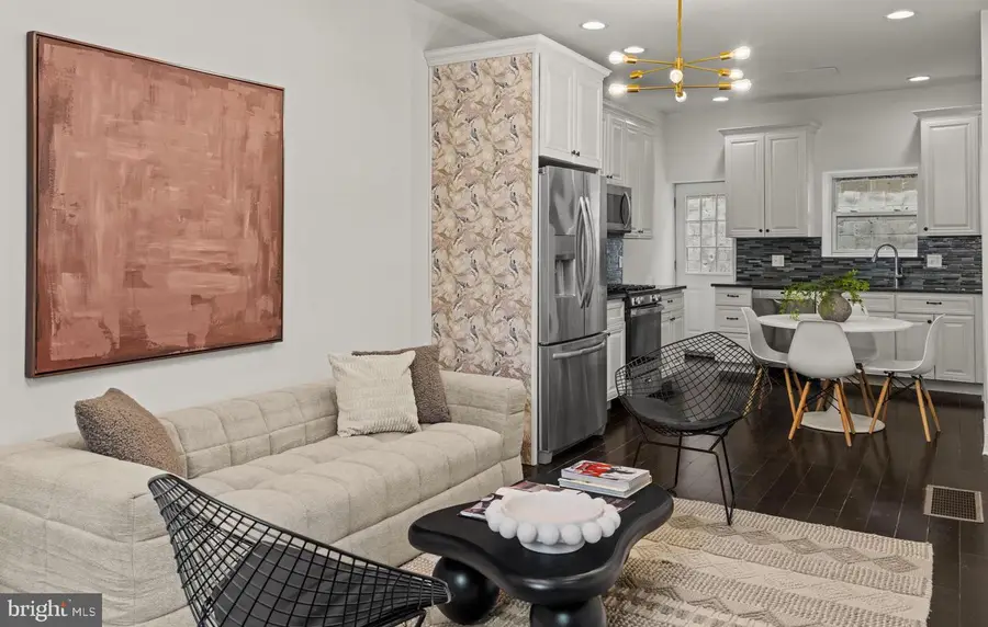 1834 Sepviva St, Philadelphia, PA 19125 - #2