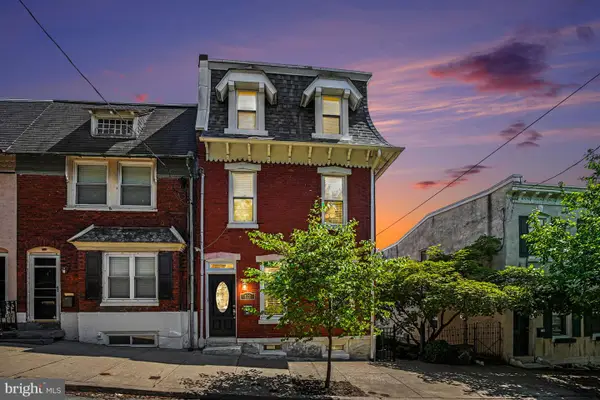 122 Kalos St, PHILADELPHIA, PA 19128