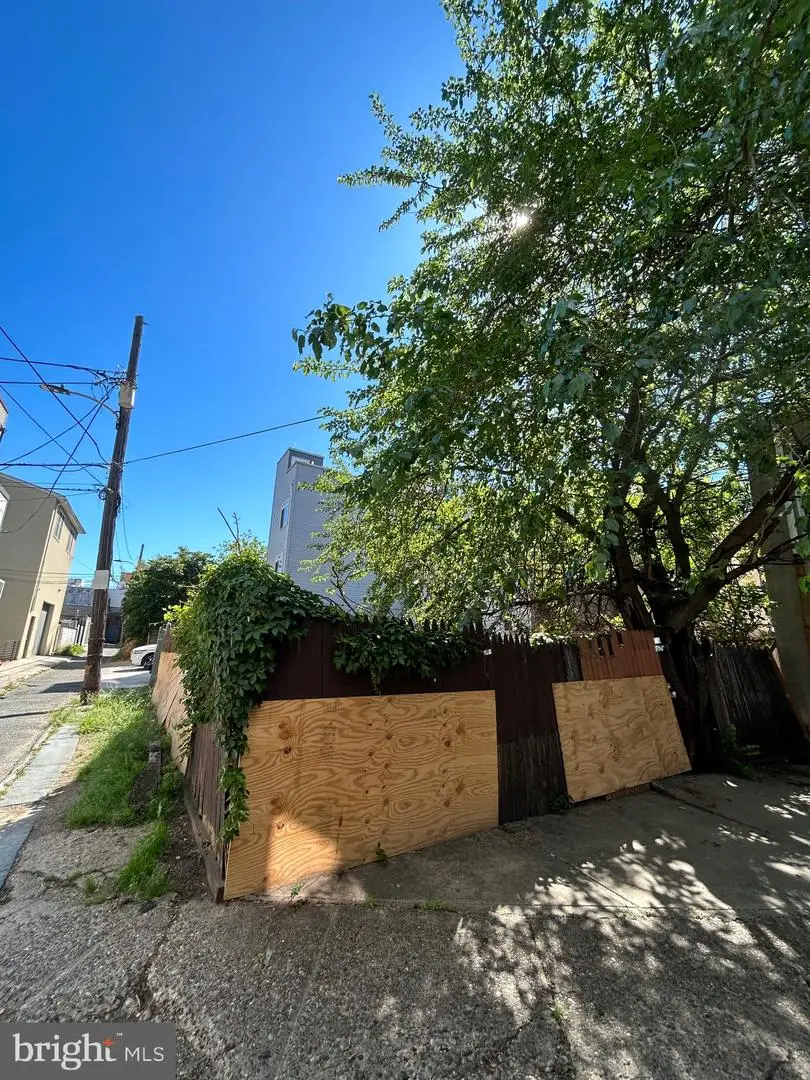 123 E Allen St, Philadelphia, PA 19125 - #3