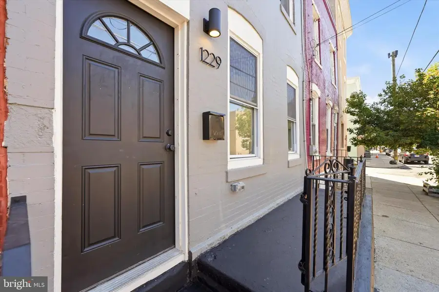 1229 S 19th St, Philadelphia, PA 19146 - #3
