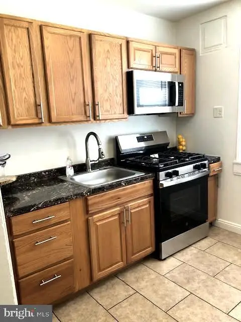 3213 W Hilton, Philadelphia, PA 19129 - #3