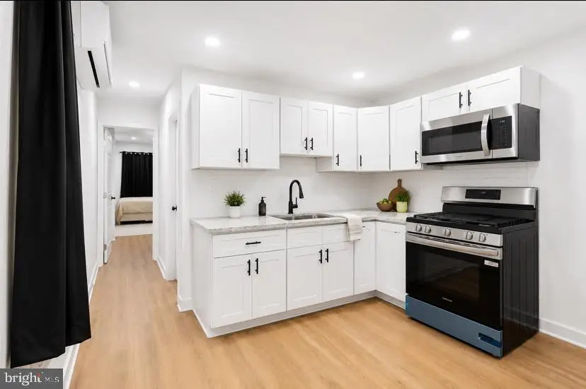 2044 N 29th St, Philadelphia, PA 19121 - #3