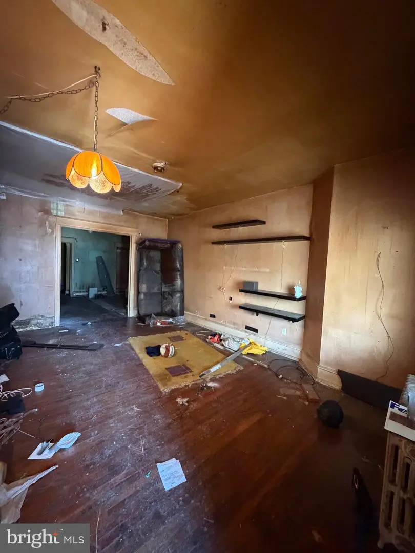 6053 Pine St, Philadelphia, PA 19143 - #3
