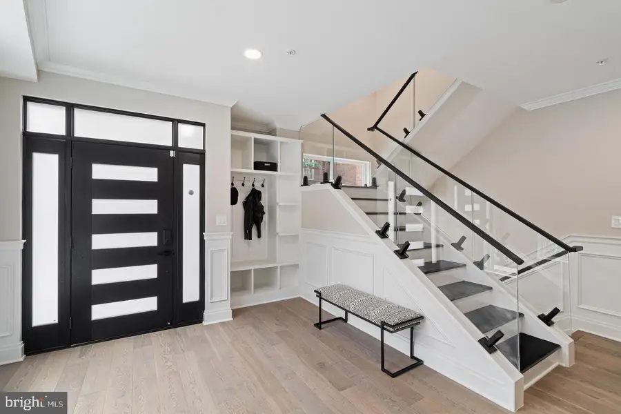 246 Montrose St, Philadelphia, PA 19147 - #2