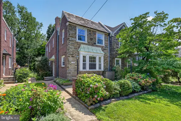 140 Rochelle Ave, PHILADELPHIA, PA 19128