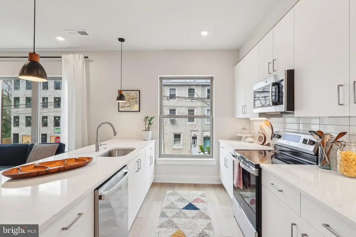3205 N 35th St #9, Philadelphia, PA 19129 - #1