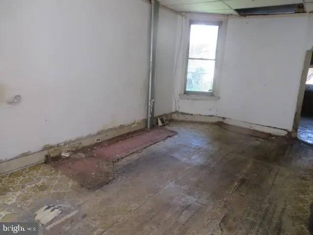 2521 W Silver St, Philadelphia, PA 19132 - #2