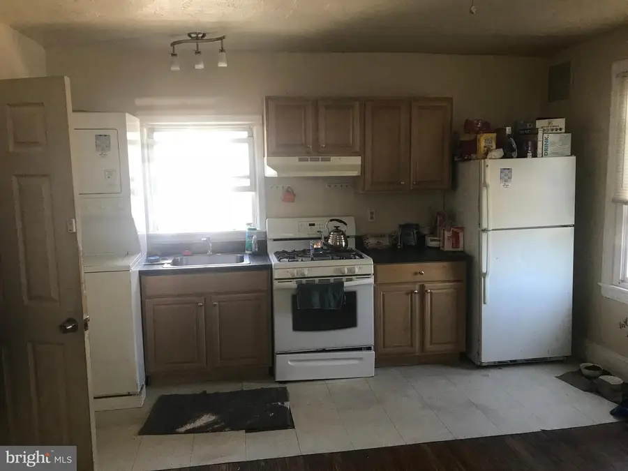 416 Kerper St, Philadelphia, PA 19111 - #2