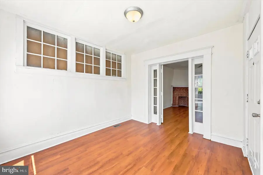 5851 Fernwood St, Philadelphia, PA 19143 - #3