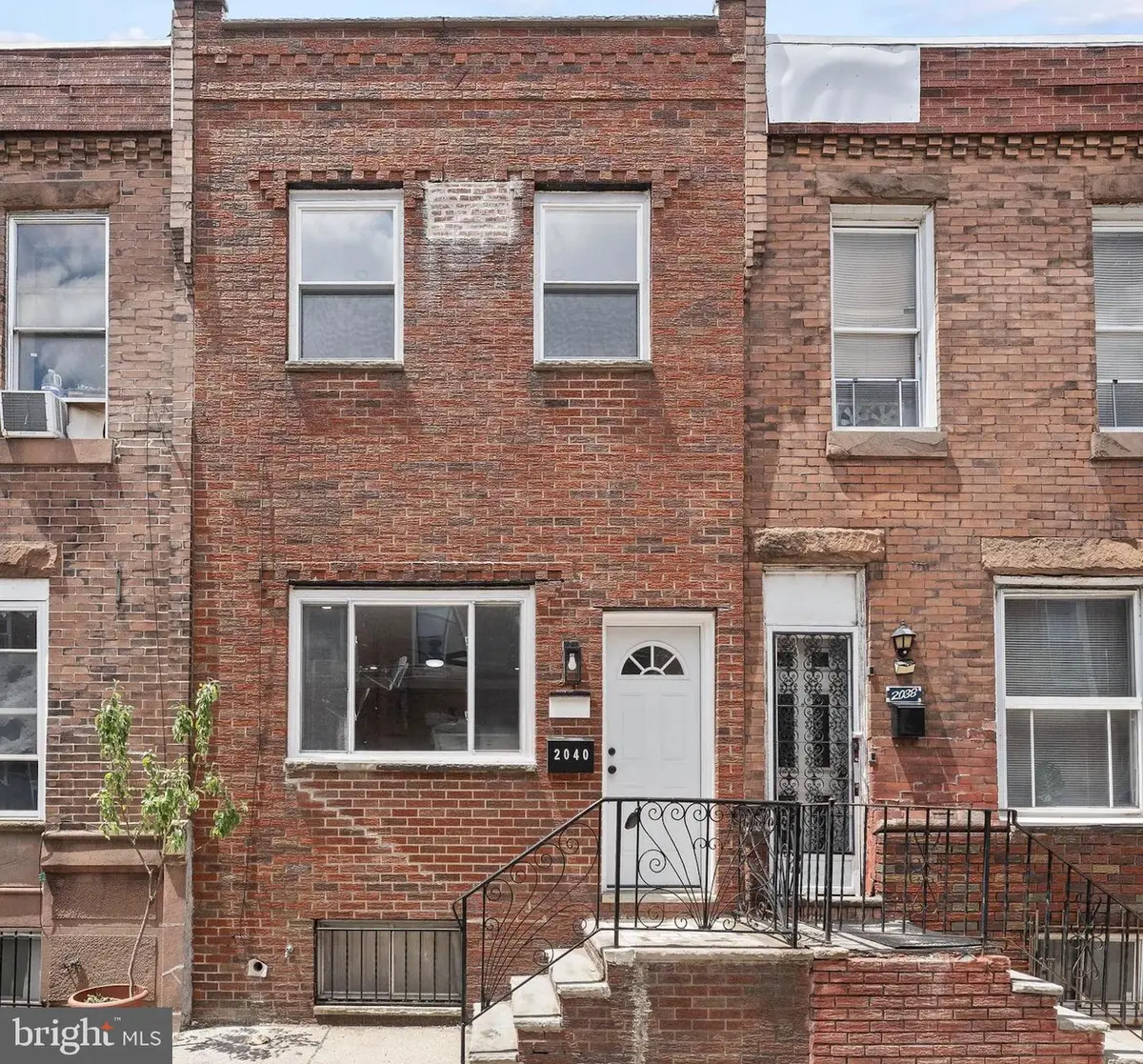 2040 Norwood St, Philadelphia, PA 19145 - #1