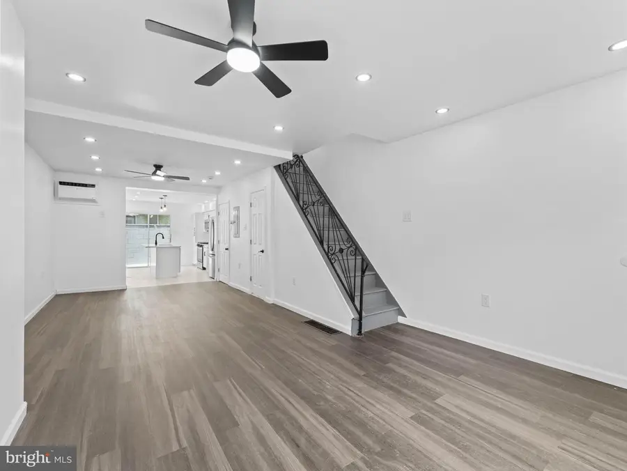 2040 Norwood St, Philadelphia, PA 19145 - #3