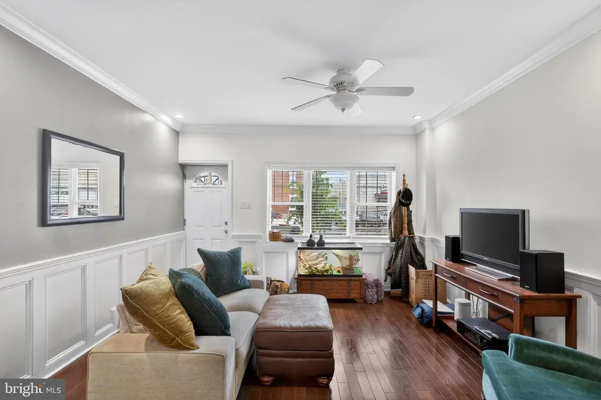 2604 E York St, Philadelphia, PA 19125 - #1