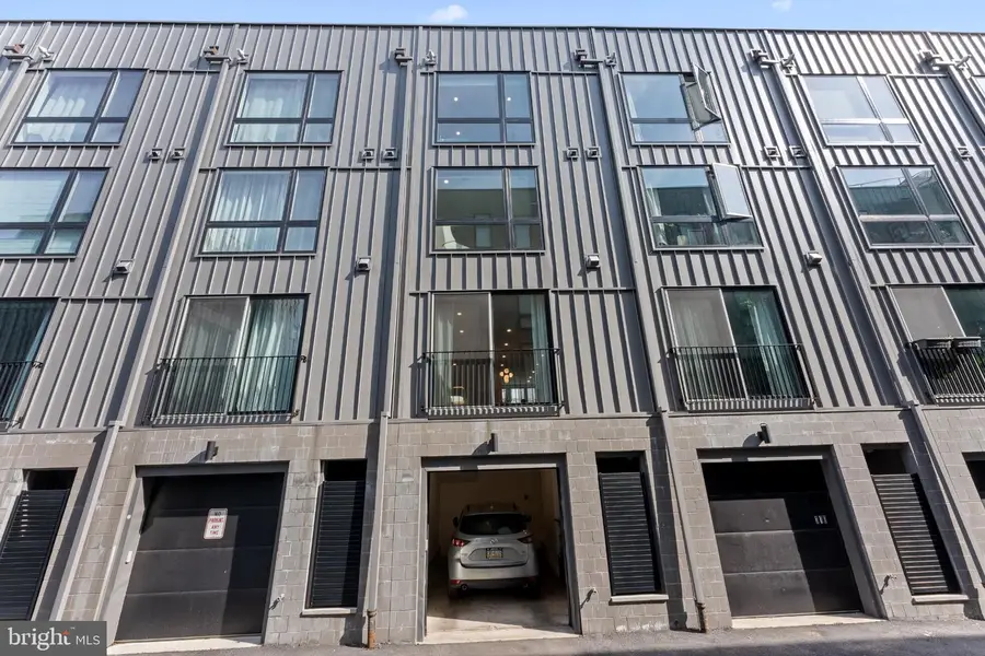 312 Poplar St, Philadelphia, PA 19123 - #3