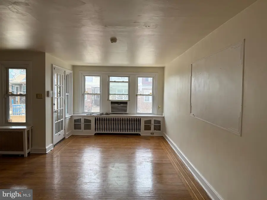 4218 Loring St, Philadelphia, PA 19136 - #2