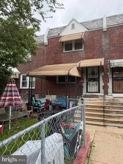 5220 Marwood Rd, Philadelphia, PA 19120 - #1