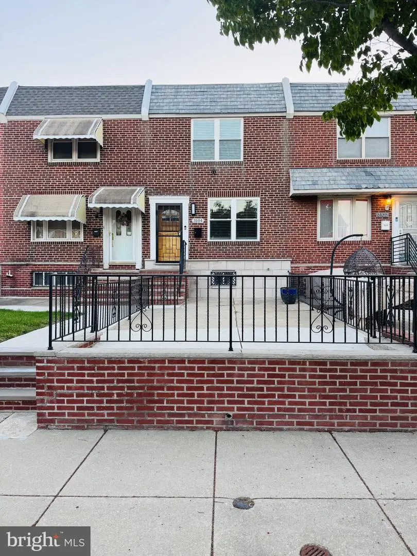 3104 S Juniper St, Philadelphia, PA 19148 - #1