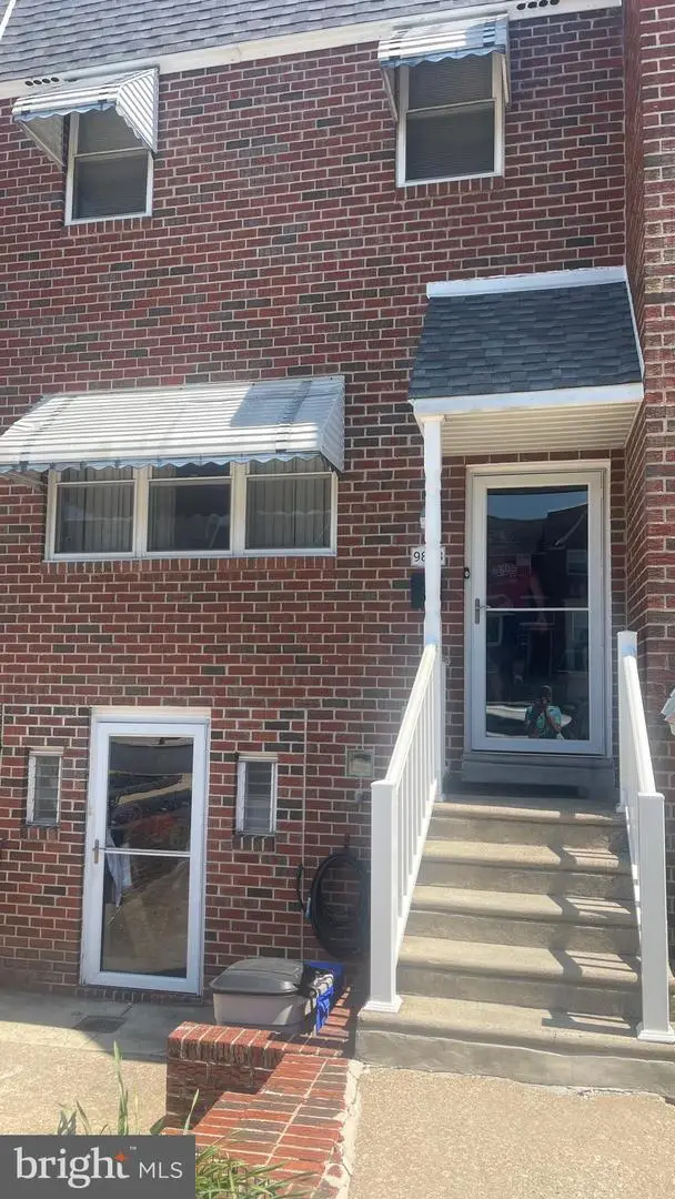 9888 Garvey Dr, Philadelphia, PA 19114 - #2