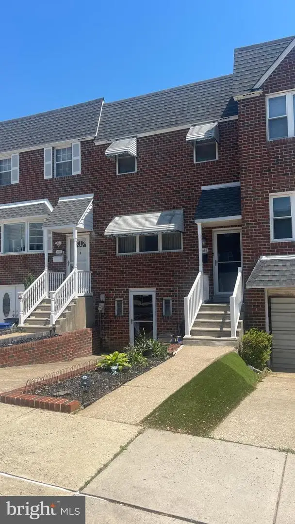 9888 Garvey Dr, Philadelphia, PA 19114 - #3
