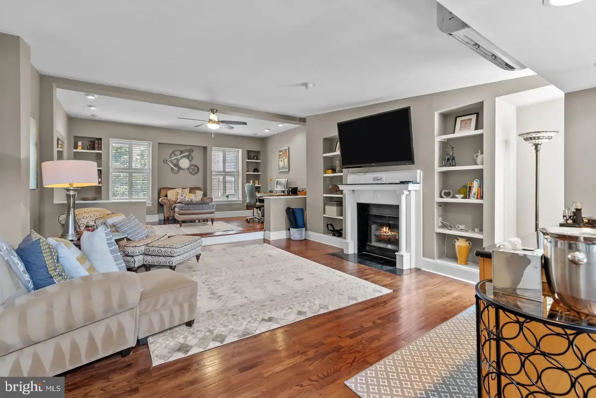 1518 Mount Vernon St #3, Philadelphia, PA 19130 - #1