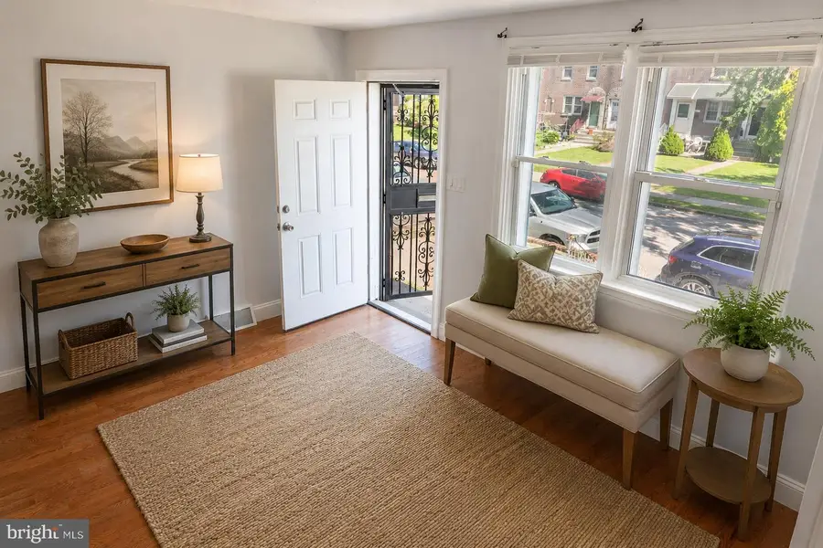 6122 Hawthorne, Philadelphia, PA 19135 - #2