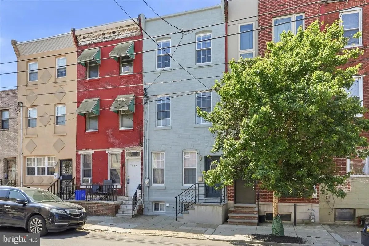 726 Mckean St, Philadelphia, PA 19148 - #1