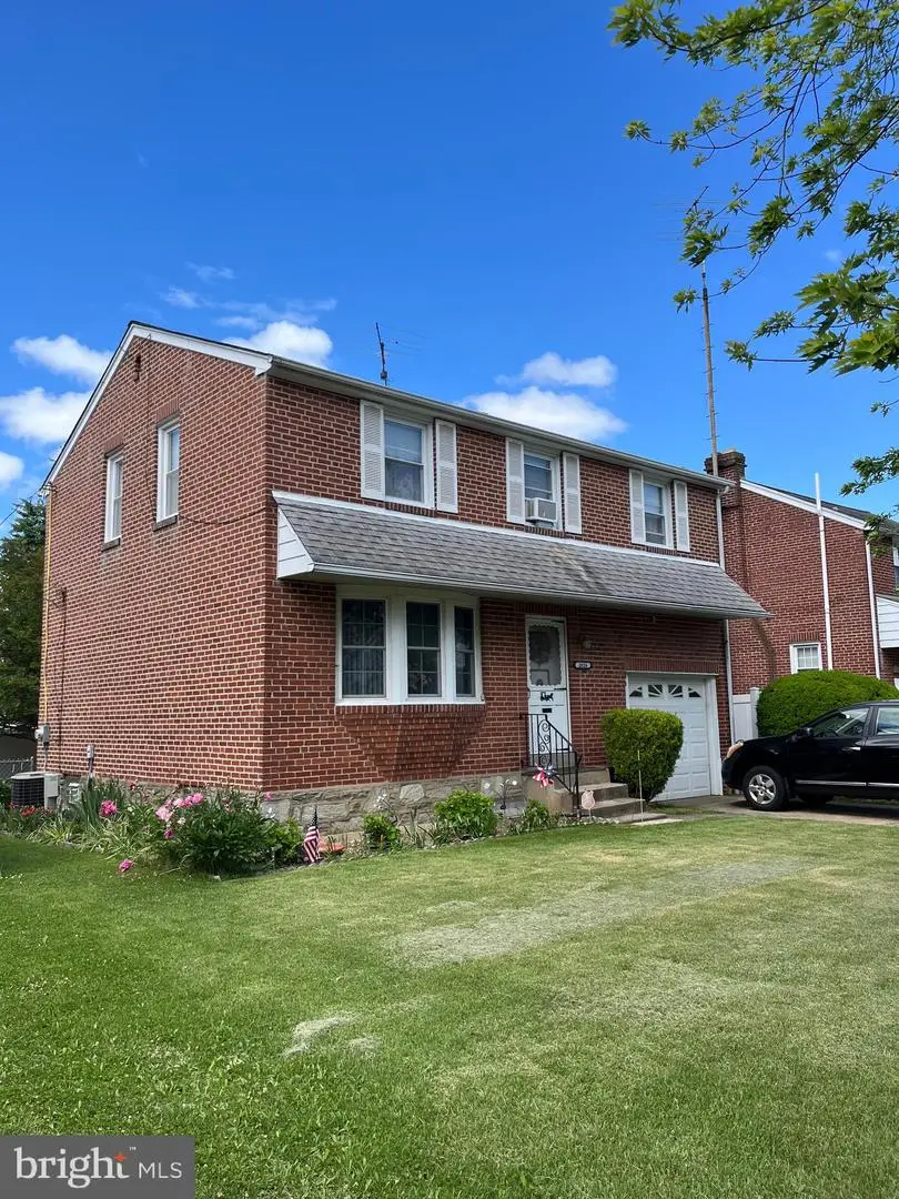 2026 Stanwood St, Philadelphia, PA 19152 - #2