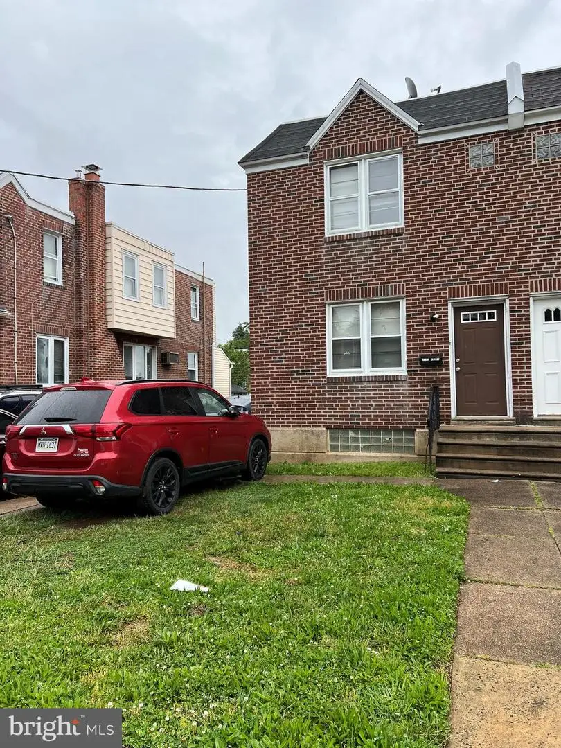 7235 Dungan Rd, Philadelphia, PA 19111 - #1