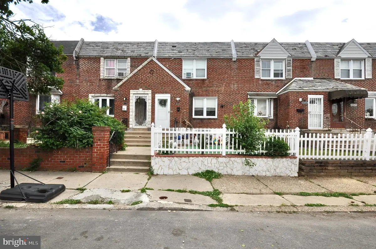6311 Elmhurst St, Philadelphia, PA 19111 - #1