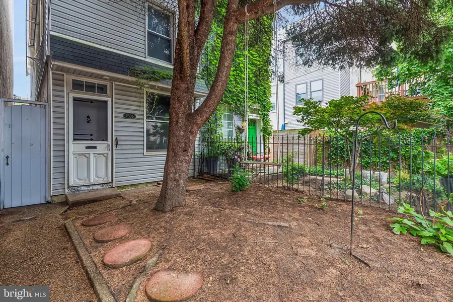 2306 E Dauphin St, Philadelphia, PA 19125 - #3