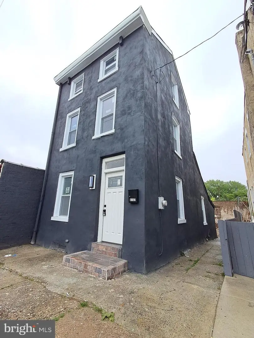6137 E Wister St, Philadelphia, PA 19138 - #1
